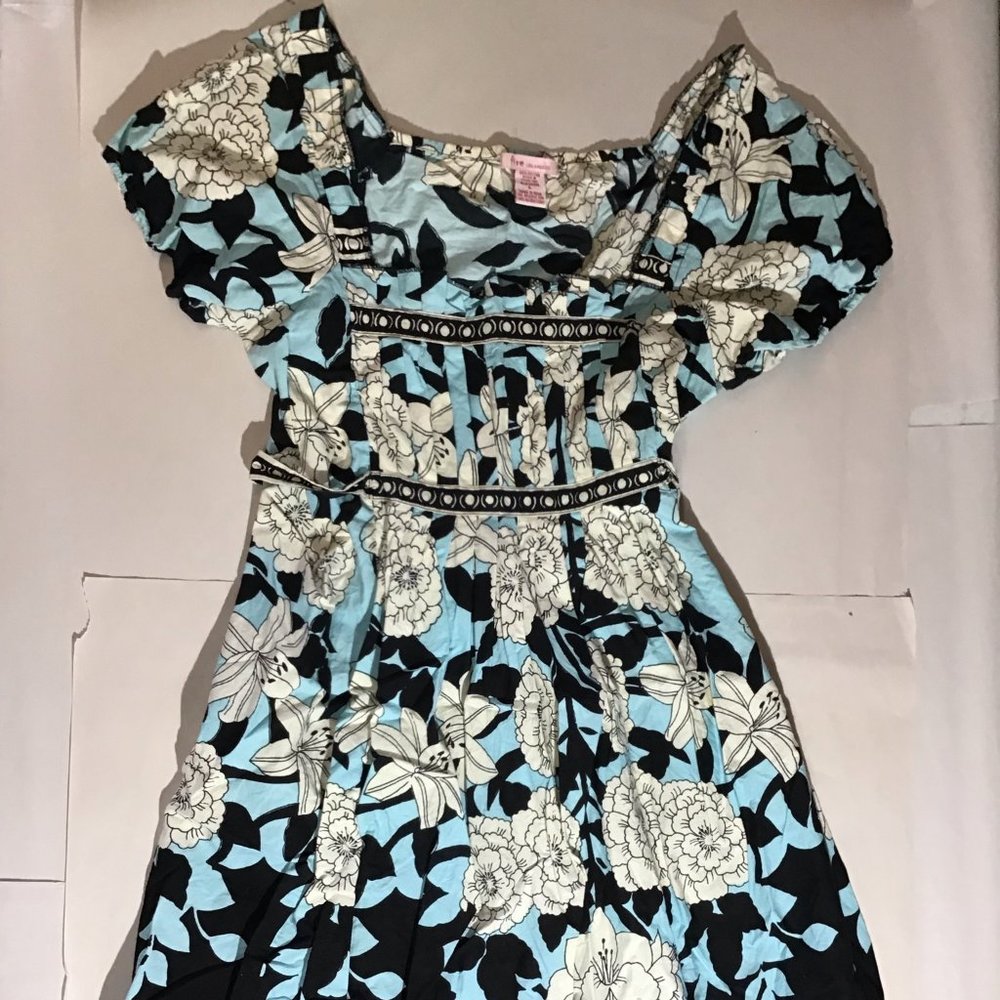 Fire Dress Flowers Size L
